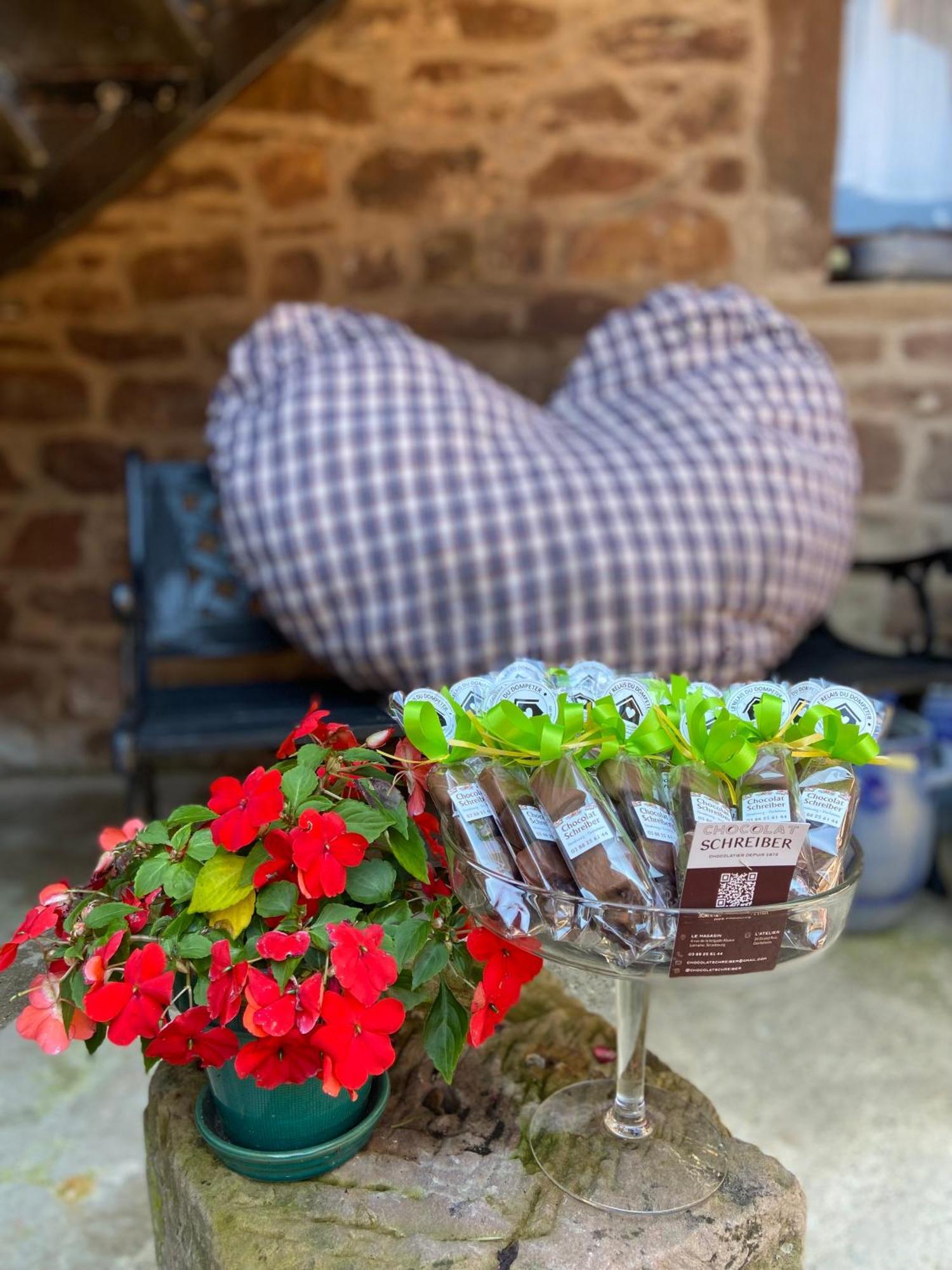 Relais Du Dompeter Bed & Breakfast Молсайм Екстериор снимка